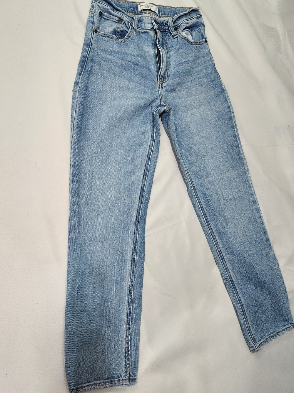 Abercrombie&Fitch The Mom High-Rise Jeans